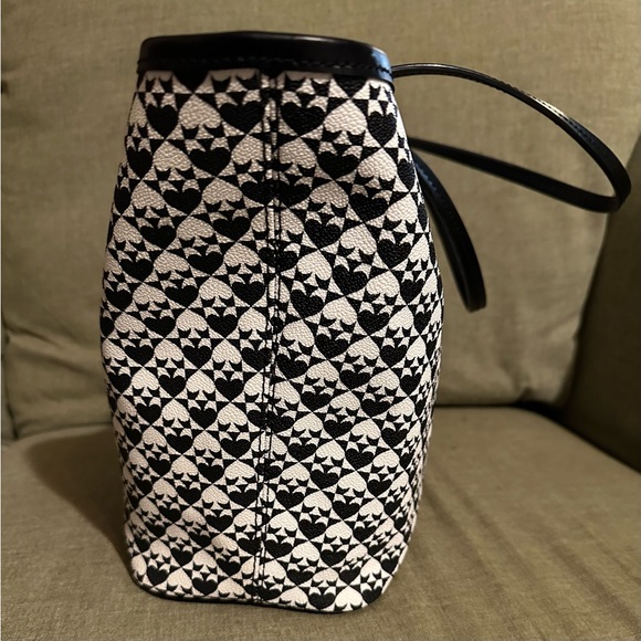 Kate Spade Penn Place Black & White Tote - Picture 7 of 9